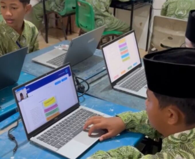Pelaksanaan ANBK Siswa-Siswi Kelas VIII MTs Raudlatul Qur’an Batam Pelaksanaan ANBK Siswa-Siswi Kelas VIII MTs Raudlatul Qur’an Batam