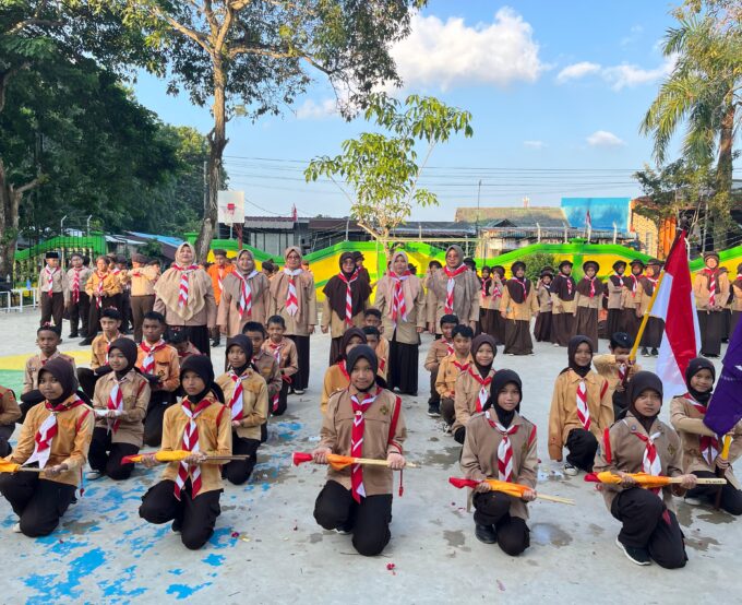 Pelantikan Regu Inti MI Raudlatul Qur’an Batam Pelantikan Regu Inti MI Raudlatul Qur’an Batam