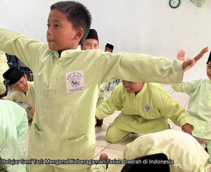 Siswa MI Belajar Seni Tari: Mengenal Keberagaman Tarian Daerah di Indonesia Siswa MI Belajar Seni Tari: Mengenal Keberagaman Tarian Daerah di Indonesia