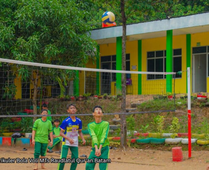 Ekstrakurikuler Bola Voli MTs Raudlatul Qur’an Batam Ekstrakurikuler Bola Voli MTs Raudlatul Qur’an Batam