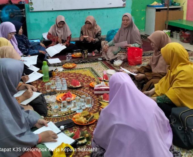 Agenda Rapat K3S (Kelompok Kerja Kepala Sekolah) Agenda Rapat K3S (Kelompok Kerja Kepala Sekolah)