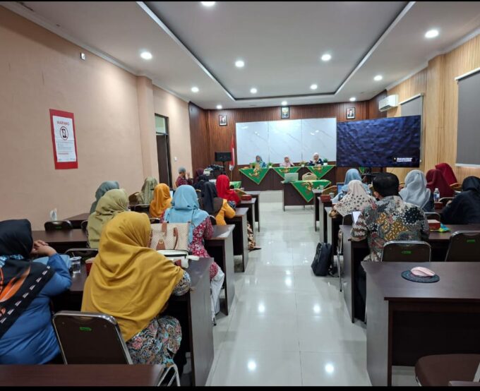 Guru MTs Raudlatul Qur’an Ikuti Rapat MGMP Matematika Kota Batam Bahas Rencana Pembelajaran Mendalam Guru MTs Raudlatul Qur’an Ikuti Rapat MGMP Matematika Kota Batam Bahas Rencana Pembelajaran Mendalam