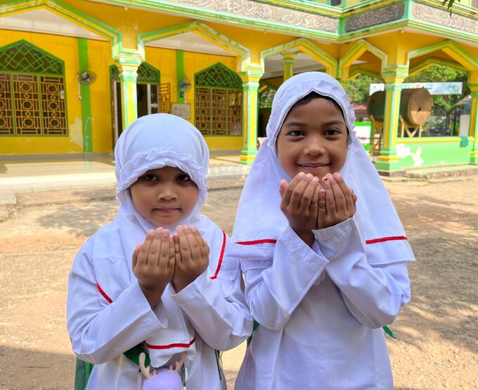 Pembiasaan Islami: Siswa RA RQ 01 Praktik Doa Harian