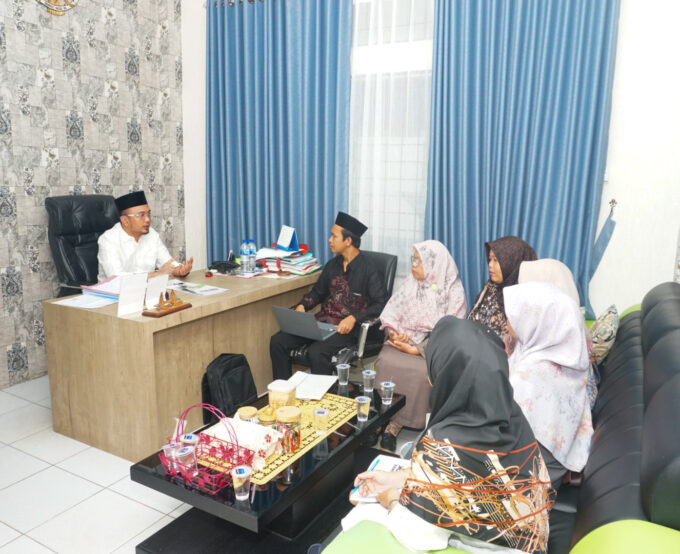 Raudlatul Qur’an Batam Siapkan Lompatan Besar: Mulai 2026–2027 MI & MTs Terapkan Program English For School, Kemenag Beri Dukungan Penuh