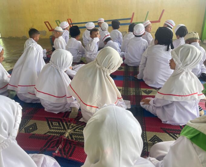 RA Raudlatul Qur’an 2 Sagulung Batam Gelar Kegiatan Pembiasaan Islami untuk Membentuk Karakter Sejak Dini