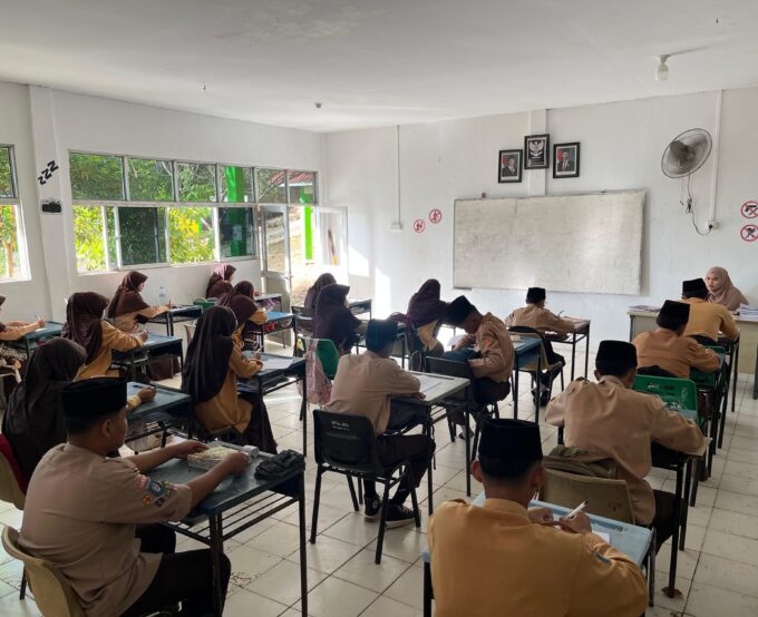 Belajar di Waktu Muda Bagaikan Mengukir di Atas Batu MTs Raudlatul Qur’an Batam Tanamkan Semangat Menuntut Ilmu Sejak Dini
