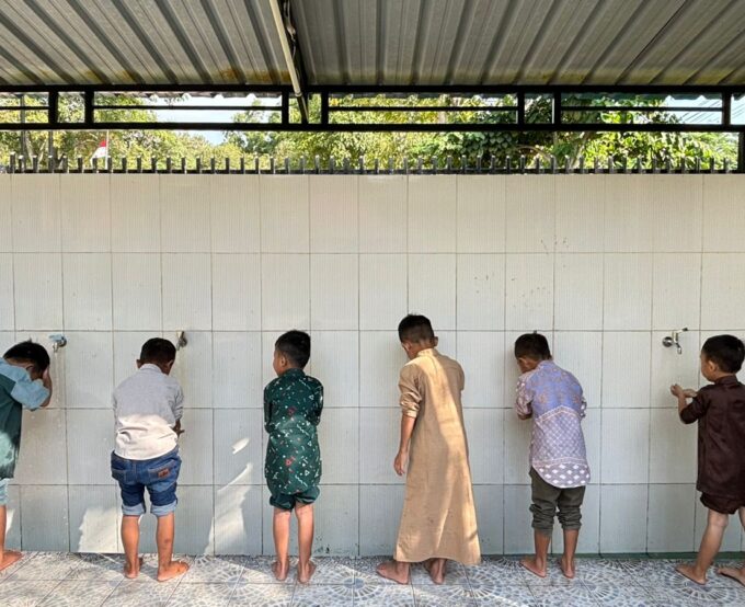 Pesantren Kilat Ramadhan: Belajar Berwudhu dengan Benar Sejak Dini