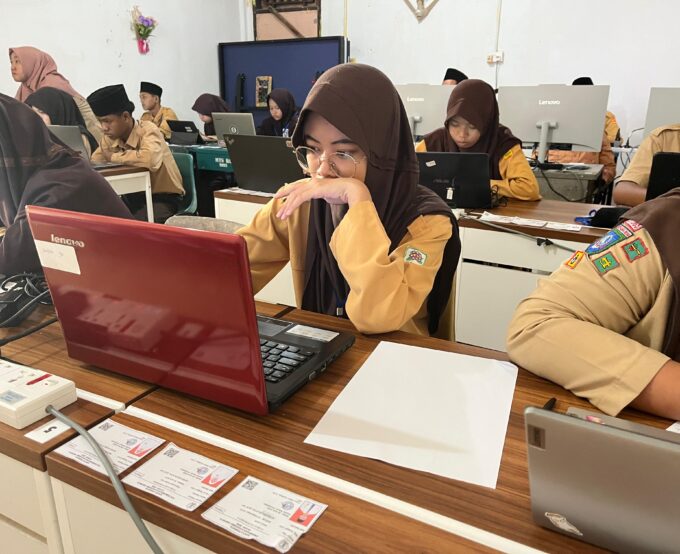 MTs Raudlatul Qur’an Batam Laksanakan Tes Kemampuan Akademik untuk Ukur Kompetensi Siswa