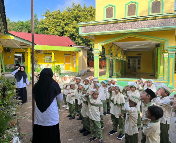 Menanamkan Disiplin Sejak Dini: Kunci Membentuk Karakter Siswa RA Raudlatul Qur’an 01 Batam