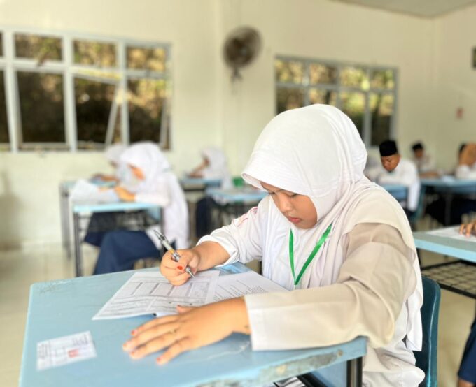 Pelaksanaan Ujian Madrasah MTs Raudlatul Qur’an Batam Berjalan Tertib dan Lancar