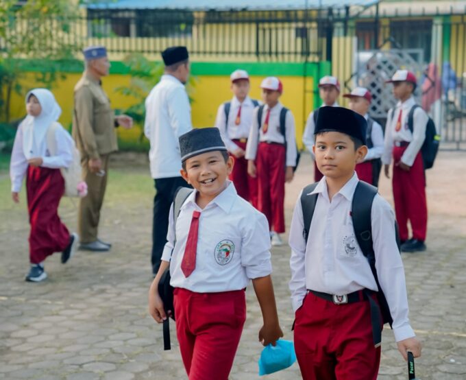 Menanam Ilmu, Menumbuhkan Iman, Menggapai Masa Depan Gemilang