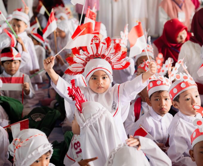 RA Raudlatul Qur'an 01 Batam Semarakkan Kemerdekaan dan Peringatan Maulid Nabi Muhammad SAW Bersama RA Se-Beduk